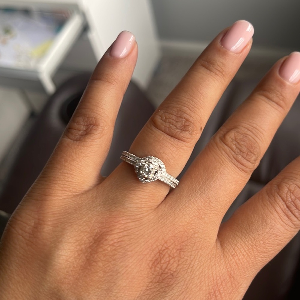 Engagement ring  set for sale